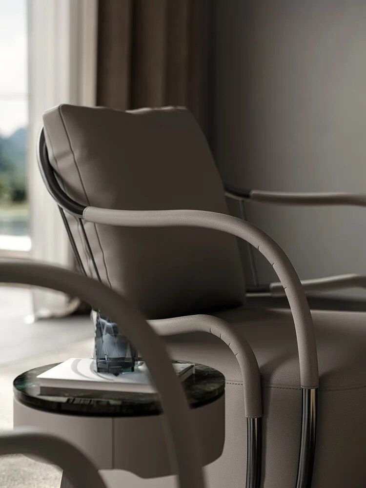 Italian High-End Leather Leisure Chair for Big Villas and Balconies Chair Furniture